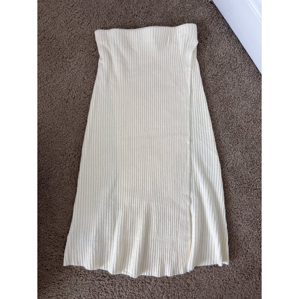 MNG White Ribbed Knit Midi Skirt, never worn, Size L